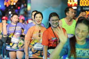 BIB: 13925, 327, 000
                            <button type="button" onclick="openModal(28185814)" class="btn btn-primary btn-sm float-right btn-popup" data-toggle="modal" data-target=".modal-high-quality">
                        <i class="fas fa-shopping-cart"></i> Add to Cart
                    </button>
                                            <button type="button" onclick="isThisMe(28185814, true)" class="btn btn-success btn-sm float-right btn-popup btn-isme hidden" data-toggle="tooltip" data-placement="bottom" title="นี่คือรูปของคุณใช่ไหม คลิกที่นี่เพื่อเอาเข้าอัลบั้ม">
                        <i class="fas fa-plus"></i> Add to album
                    </button>
                    <button type="button" onclick="isThisMe(28185814, false)" class="btn btn-warning btn-sm float-right btn-popup btn-isnotme hidden">
                        <i class="fas fa-ban"></i> Remove from album
                    </button>